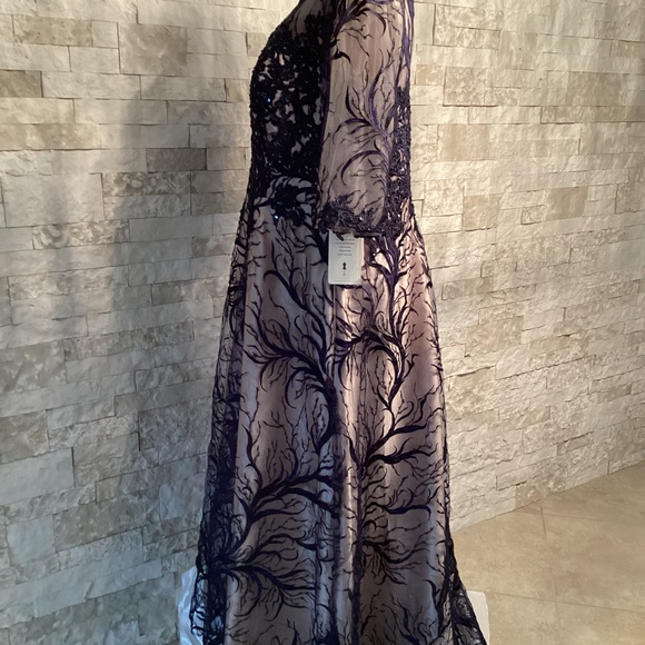 Mingda’s Elegant Evening Dress (NWT) - Picture 8 of 16